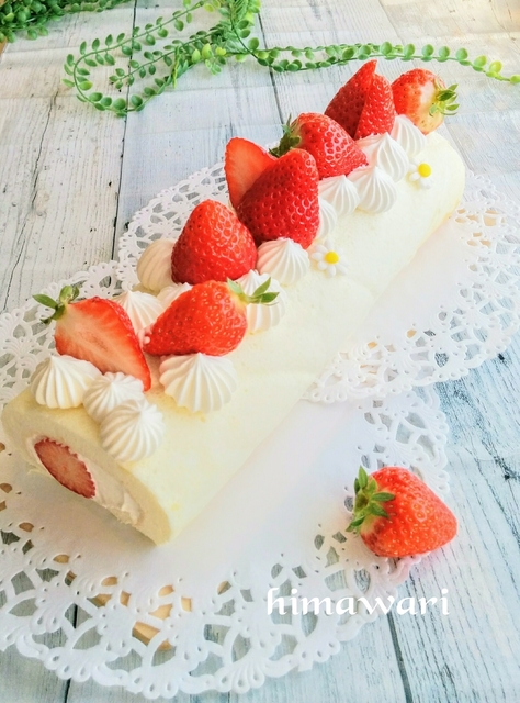白いロールケーキ