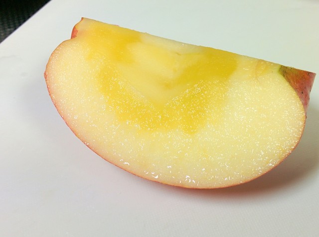 りんごサラダ