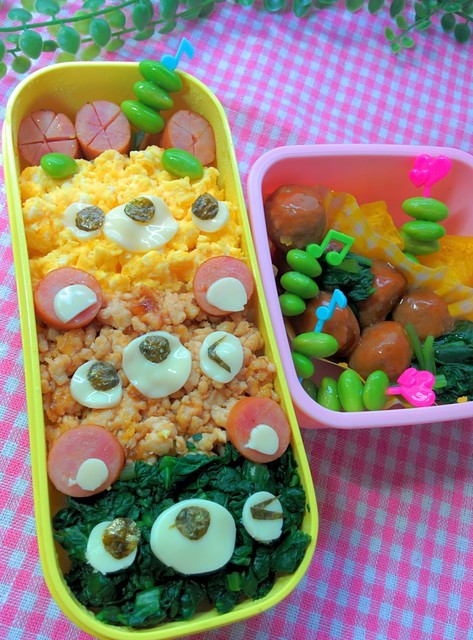 三色キャラ弁